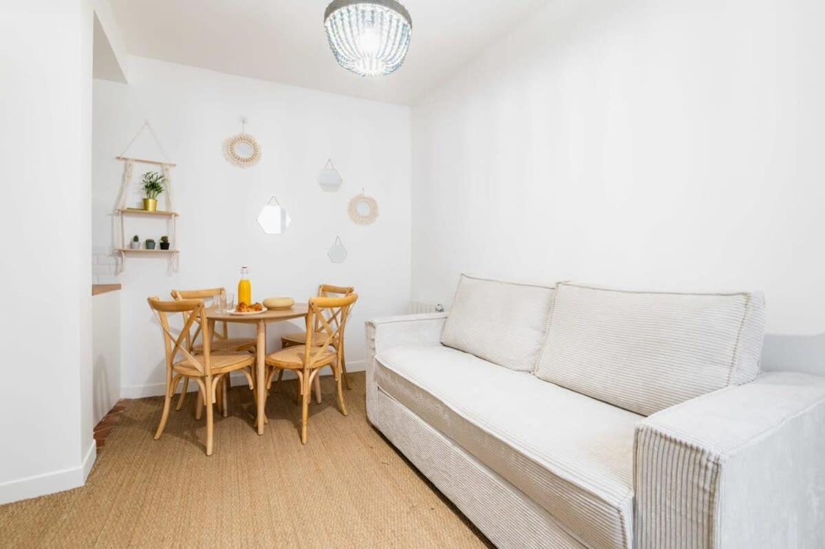 Jolie 2 Pieces 35M2 Bien Equipee 4P - Paris 20 - Flat-Guest Lägenhet Exteriör bild
